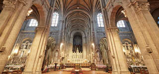 Visit the sanctuary of Sainte Anne d'Auray