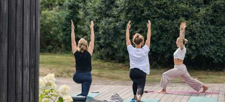 Yoga Obono