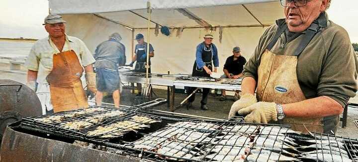 Dégustation de sardines grillées - juillet