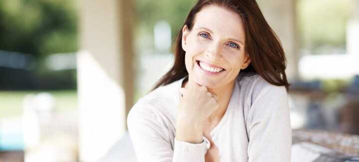 Fatigue, sommeil perturbé et prise de poids après 40 ans… et si vos hormones étaient en jeu ?