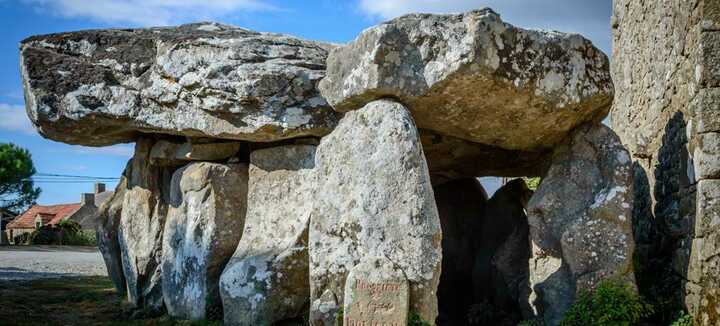 The Neolithic  Quadrangle of Crucuno