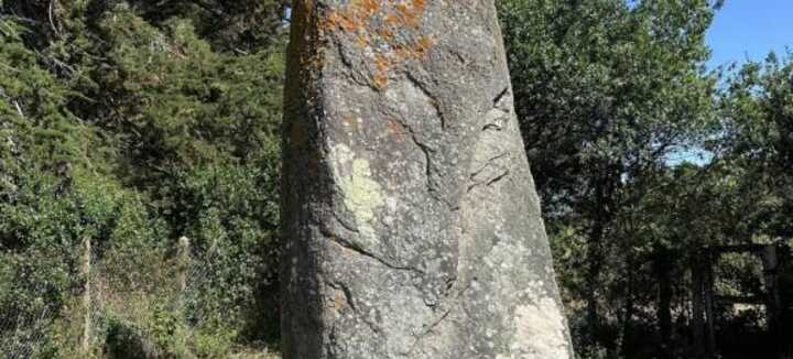 Menhir de Goulvars