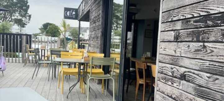 Restaurant ESB Café