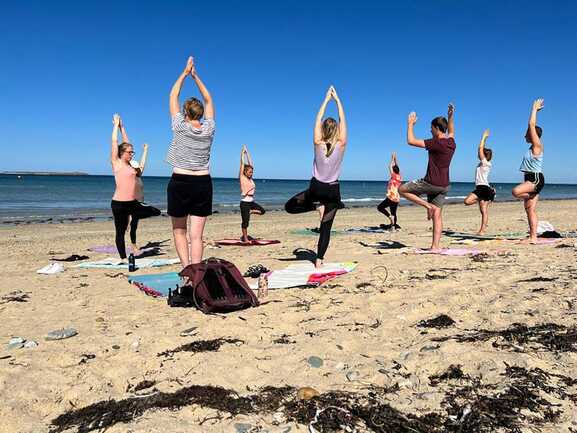5.Yoga-Plage-3