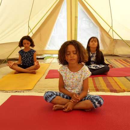 8.Yoga_enfant