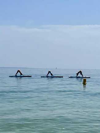 9.Paddle_yoga