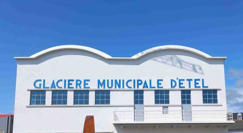 La glacière municipale, Étel