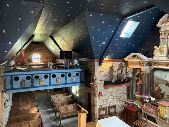 Intérieur Notre-Dame-de-la-Nativité