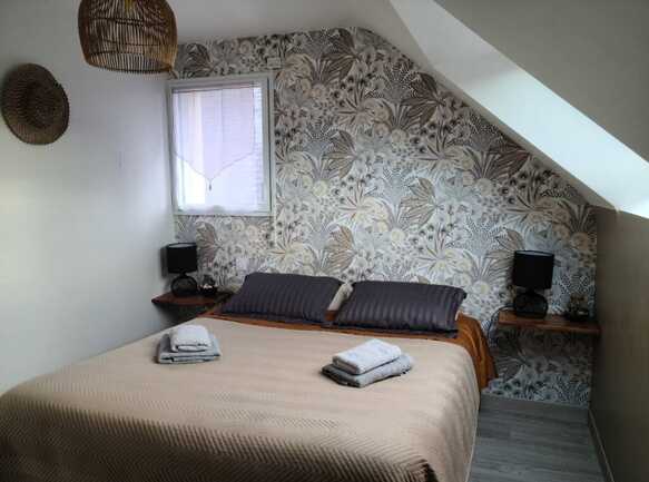 CHAMBRE-ETAGE-LIT-160X200