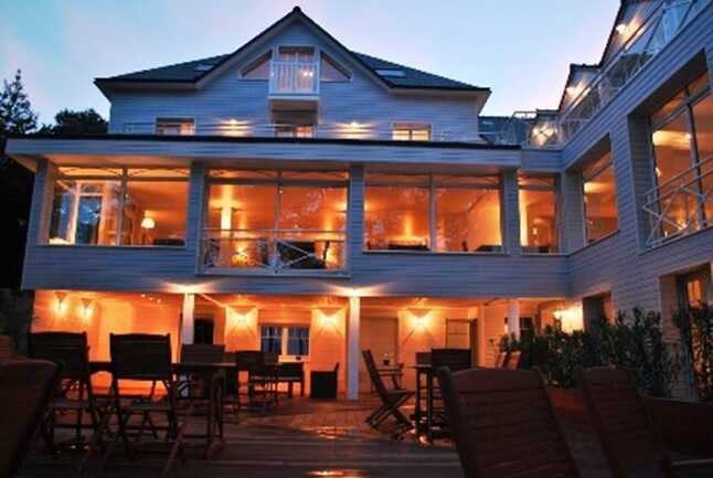 d15c036d-63c4-4a9a-ac38-b8e43dd1ef87-134-6d18f00f80344af0be7bb8c6b404474f