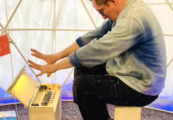 Théâtre Bulle de poésie: Parce que les vers n'ont pas besoin de pieds pour s'envoler