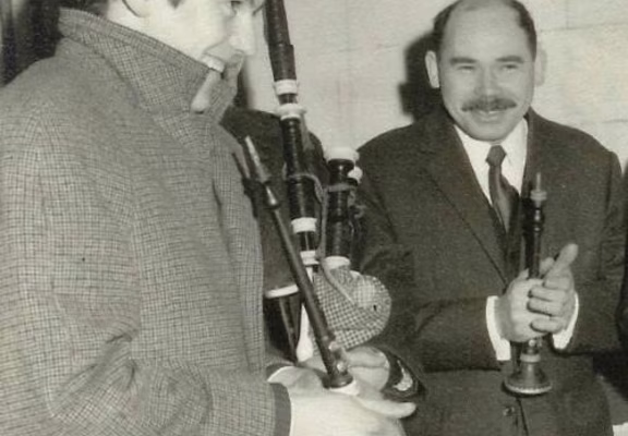 Projection - 50 ans de musique et de chants traditionnels à Pluvigner