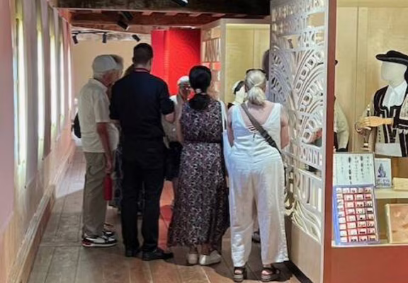 Visite guidée de l'exposition Sacrés Trésors !