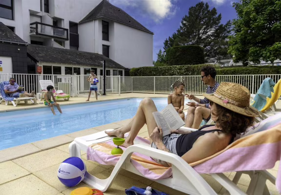 location-residence-Goelia-Bleu-Oceane-carnac-piscine
