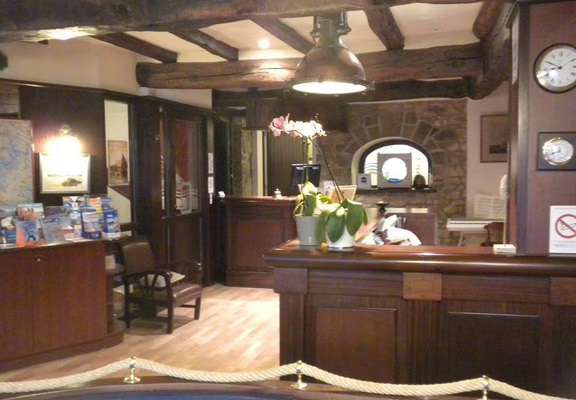 HÔTEL LE MARIN - Saint-Goustan