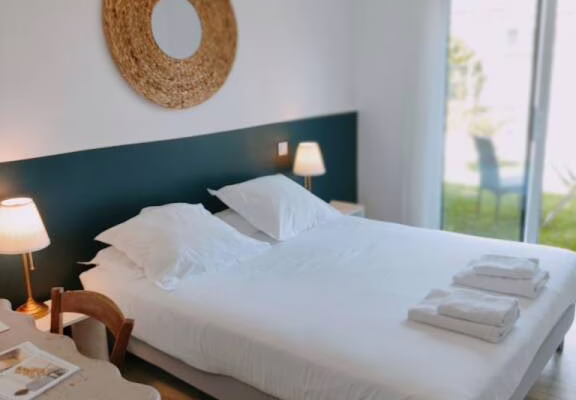 Chambre-supérieure-Hotel-La-Voile-Bleue--OFFRE-NOUVEL-AN