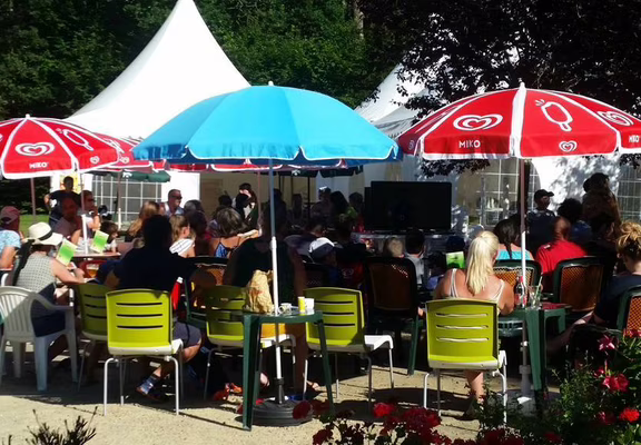 CAMPING FAMILIAL