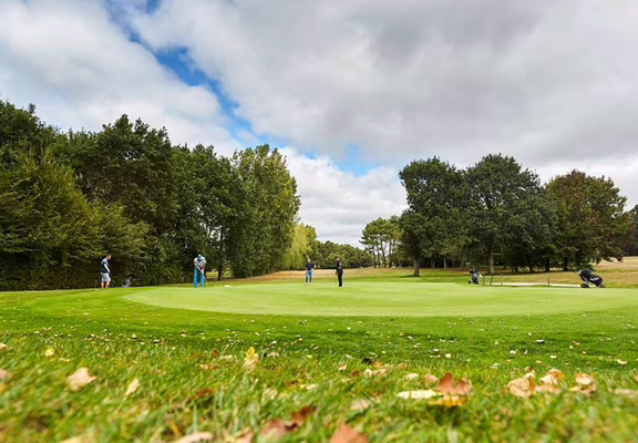 Loisirs-Golf-Auray-Morbihan-Bretagne-Sud