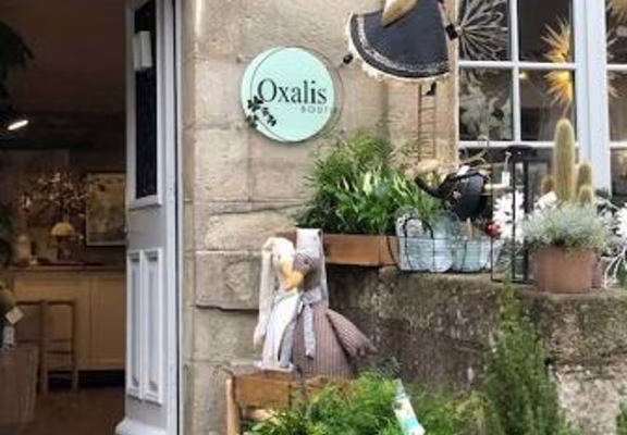 AURAY OXALIS-BOUTIK EXTERIEUR L'ENTREE