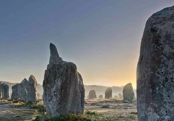 Alignements-mégalithiques-Carnac