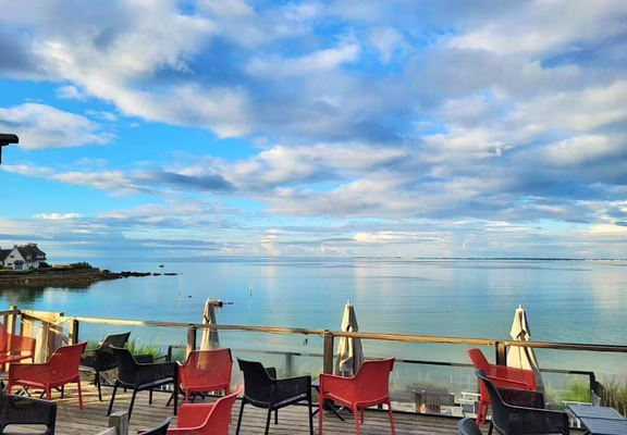 aux-terrasses-de-la-plage-kervillen-la-trinite-sur-mer-restaurant-bar-(2)