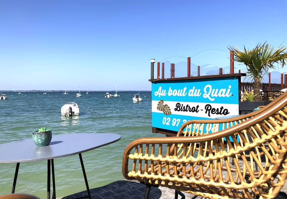 Bar Au Bout Du Quai