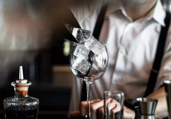 Cocktails-mocktails-BlueBar-Quiberon
